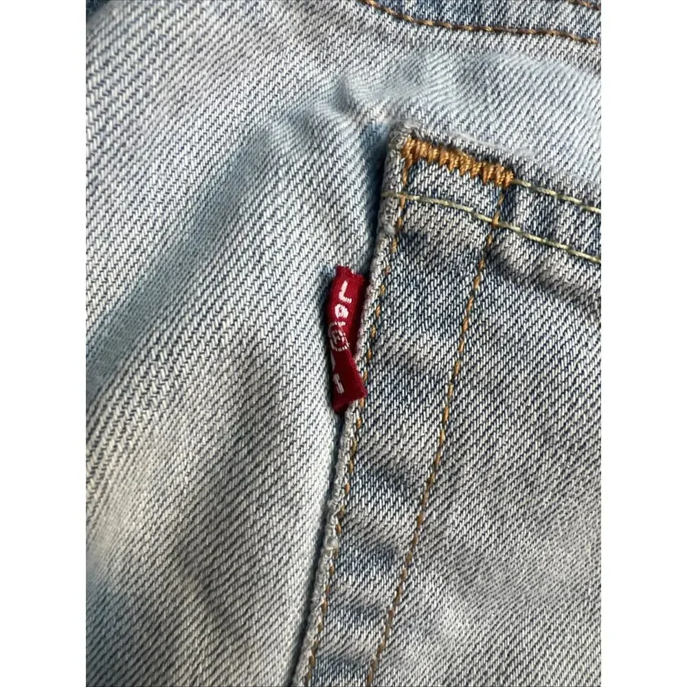 Levi’s 511 Light Wash Straight Leg Blue Jeans Americana Classic Streetwear 38x32